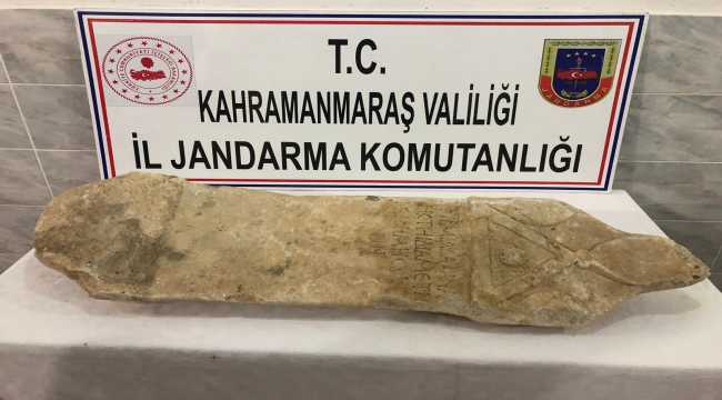 Kahramanmaraş'ta Roma dönemine ait mezar steli ele geçirildi
