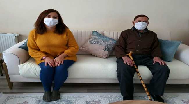 Kırşehir'de 96 yaşındaki Hayri dede Kovid-19'u yendi