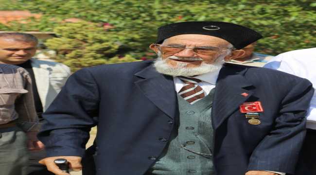 Kovid-19 nedeniyle hayatını kaybeden Kore gazisi son yolculuğuna uğurlandı