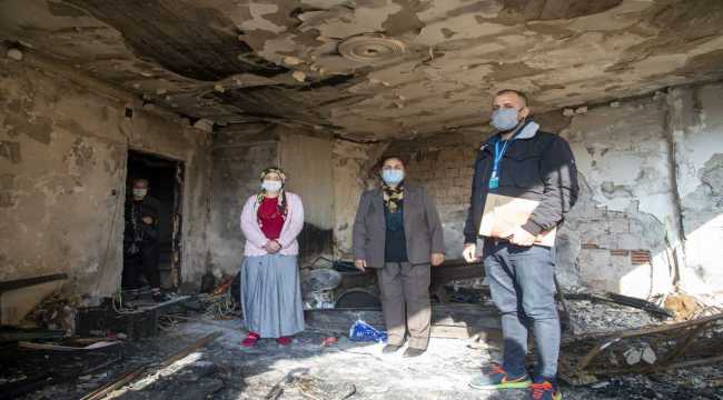 Mersin'de yangın mağduru ailenin ihtiyaçları karşılanacak 