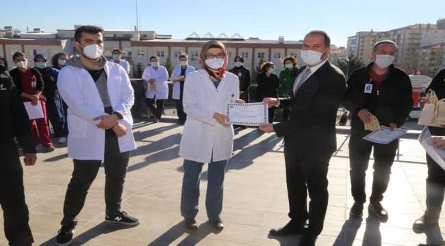 Niğde'de sağlık çalışanlarına 