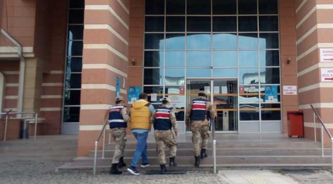 Osmaniye'de 18 yıl 4 ay kesinleşmiş hapis cezası bulunan firari hükümlü yakalandı