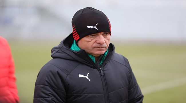 Sivasspor Teknik Direktörü Çalımbay'dan hakem eleştirisi: