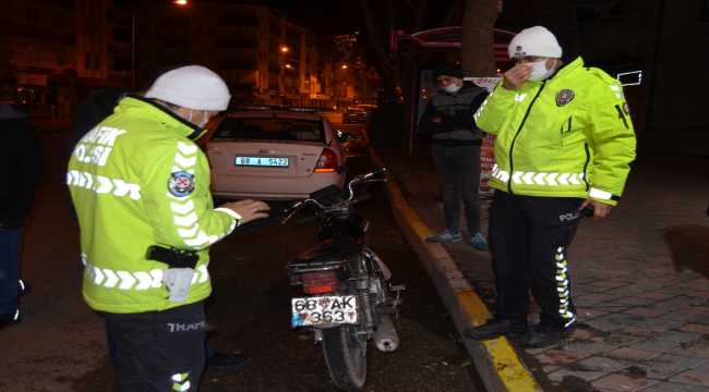 Kısıtlamaya uymayan motosiklet sürücüsüne 12 bin lira ceza