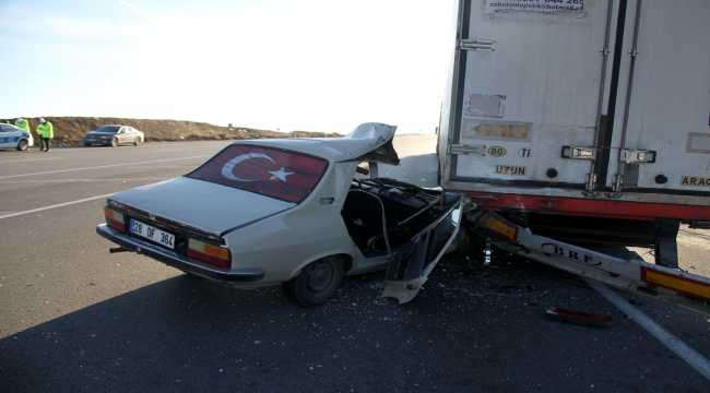 Suşehri'nde trafik kazası: 1 yaralı