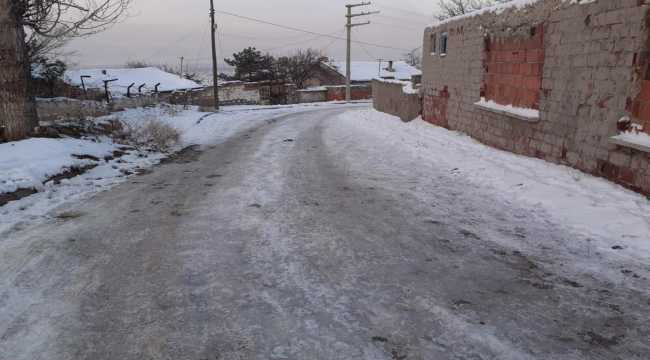 AK Parti'den Başkan Kurt'a 'buzlanma' tepkisi