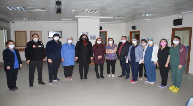 AK Parti Kırşehir İl Başkanı Seher Ünsal'dan hastane ziyareti