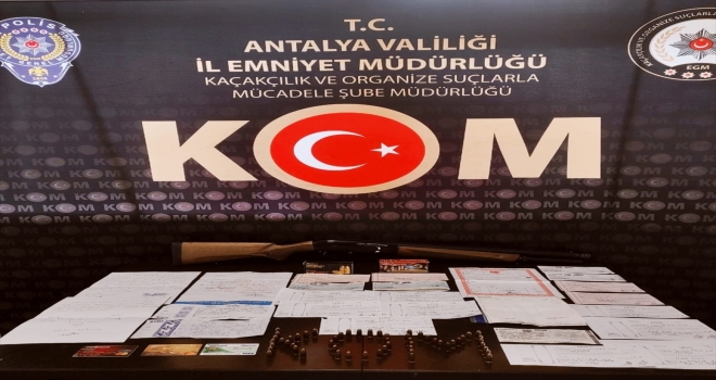 Antalya'da Tefecilik yapan 3 kişi tutuklandı