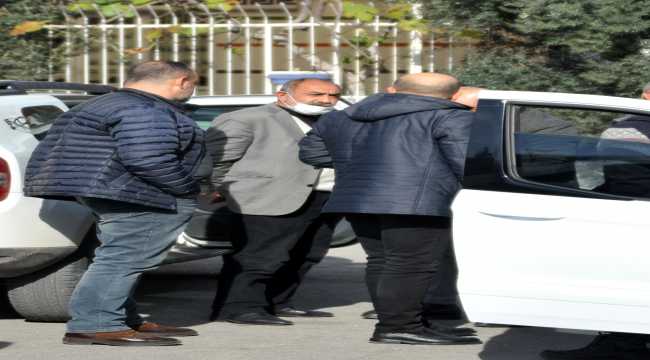 Antalya'da yaşlı kadının öldürülmesiyle ilgili aranan şüphelilerden biri yakalandı 