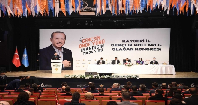 Bekleyecek AK Parti Kayseri Gençlik Kolları 6. Olağan Kongresi yapıldı