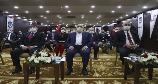 Hak-İş Genel Başkanı Arslan Hizmet-İş Sendikasının 43. kuruluş yıl dönümü programına katıldı: