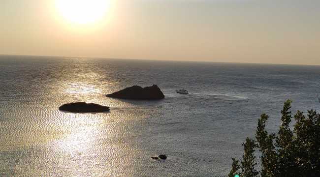 Hatay'da botla açıldığı denizde kaybolan gençten 7 gündür haber alınamıyor