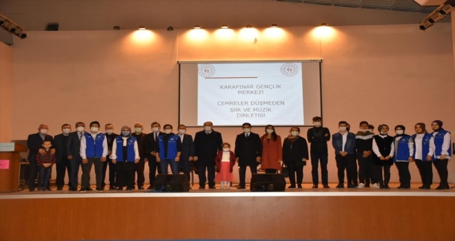 Karapınar'da şiir dinletisi beğeni topladı