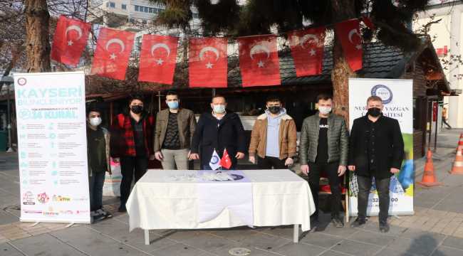 Kayseri'de öğrenciler 