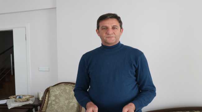 Annesi, babası ve ablasını kaybettiği koronavirüsü atlattığına sevinemedi