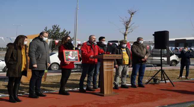 Belediye 'Toprak Dede'yi adının verildiği parkta andı
