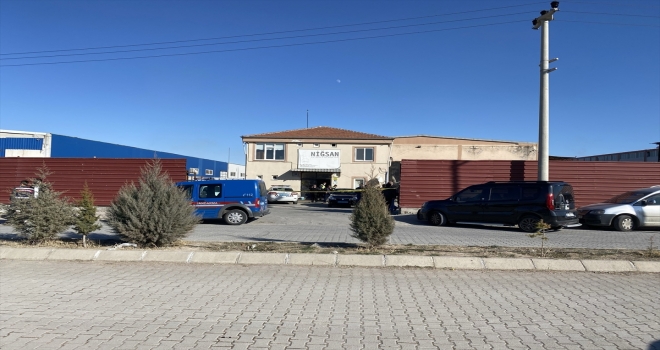 Niğde'de geri dönüşüm tesisindeki patlamada bir işçi öldü