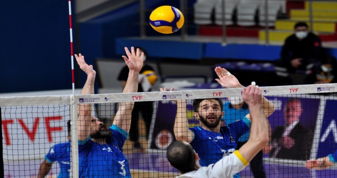Voleybol: AXA Sigorta Efeler Ligi