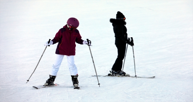 Yıldız Dağı'nda yarıyıl tatili yoğunluğu