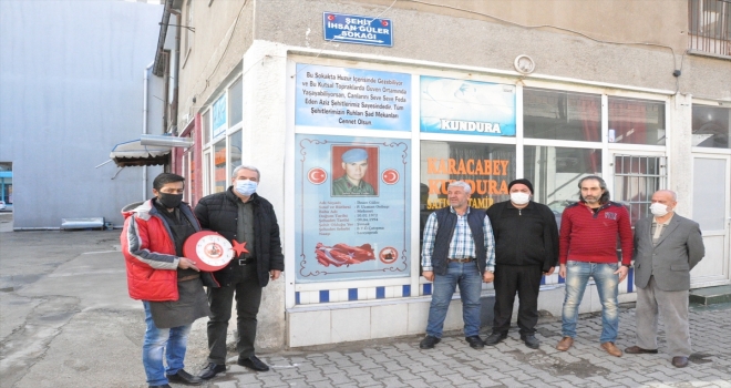 Yozgat'ta esnaf, şehidin adı verilen sokaktaki iş yerinde anı köşesi oluşturdu