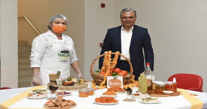 Antalyalı kadınlar, turunçtan 20 farklı ürün elde etti