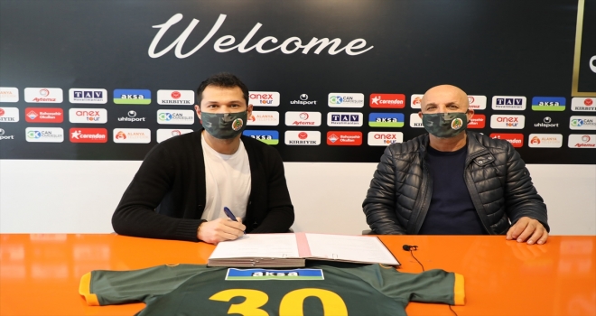 Aytemiz Alanyaspor, Serkan Kırıntılı'yı transfer etti