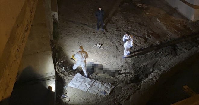 Başkentte, eski Etlik Köprüsü'nün altında bir kişi ölü bulundu