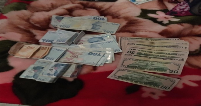 Başkentte firari FETÖ üyelerine yönelik operasyonda 4 kişi gözaltına alındı 