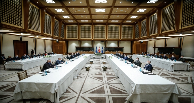 Cumhurbaşkanı Yardımcısı Oktay'dan Boğaziçi Üniversitesindeki olaylara tepki: