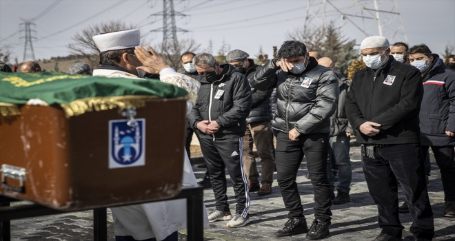 Hakan Kutlu'nun babası son yolculuğuna uğurlandı