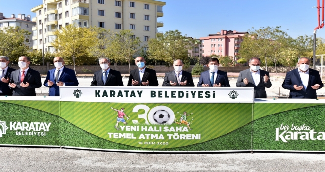 Karatay Belediyesinin 30 okula halı saha projesi sürüyor