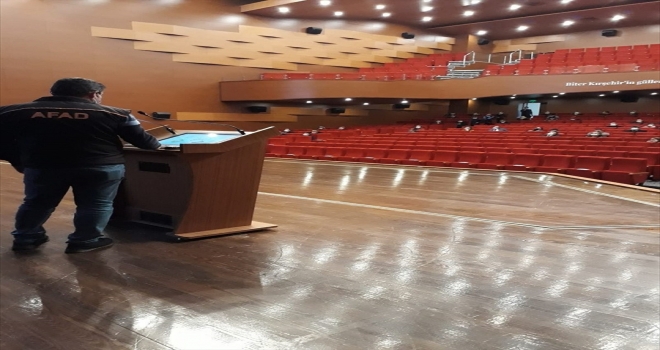 Kırşehir'de belediye personeline afet farkındalık eğitimi verildi