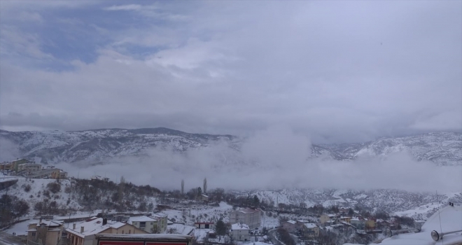 Kırıkkale, Sivas, Nevşehir, Yozgat ve Kırşehir'de kar yağışı etkili oldu