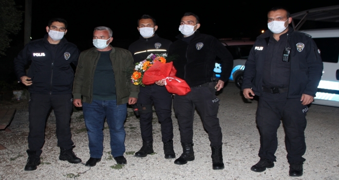 Antalya'da kavga ihbarıyla çağrılan polislere pastalı sürpriz kutlama