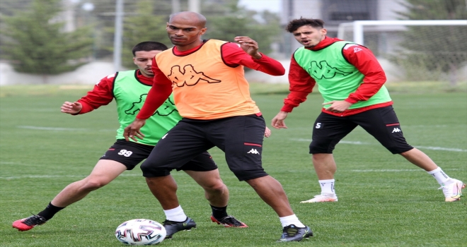 Antalyaspor, Kayserispor karşılaşmasının hazırlıklarına başladı 