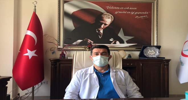 Aralarında Kovid-19'a yakalananların da bulunduğu fedakar sağlık çalışanlarından 