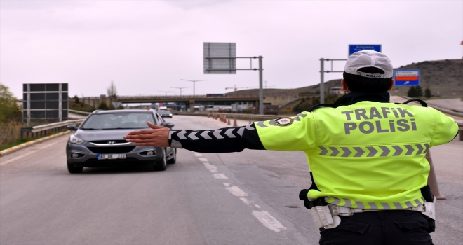 Kırıkkale, Kayseri ve Yozgat'ta Kovid-19 denetimleri sürüyor