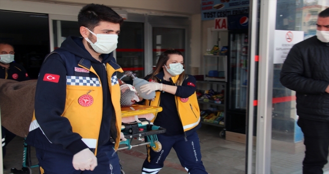 Sivas'ta devrilen motosikletin sürücüsü yaralandı