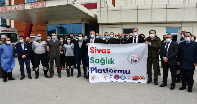 Sivas'ta sağlık çalışanları, meslektaşları ve güvenlik görevlilerine yapılan saldırıyı kınadı
