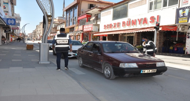 Sorgun'da Kovid-19 denetimleri sürüyor