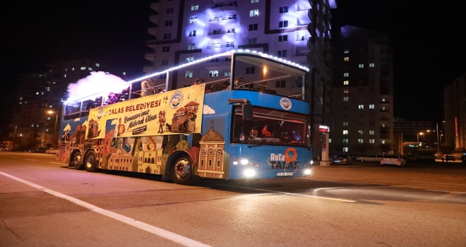 Talas'ta ramazan eğlencesi otobüse taşındı