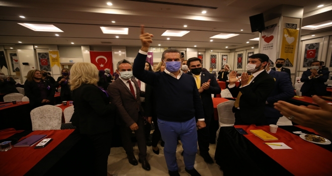 TDP Genel Başkanı Sarıgül, Antalya'da gençler ve kadınlarla buluştu: