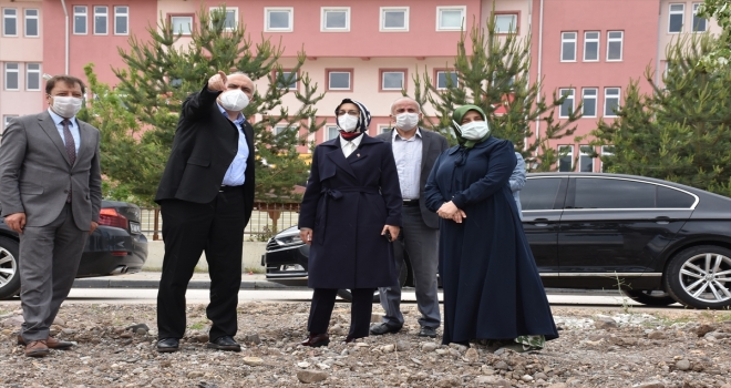 AK Parti Ankara Milletvekili Çam Kızılcahamam'ı ziyaret etti