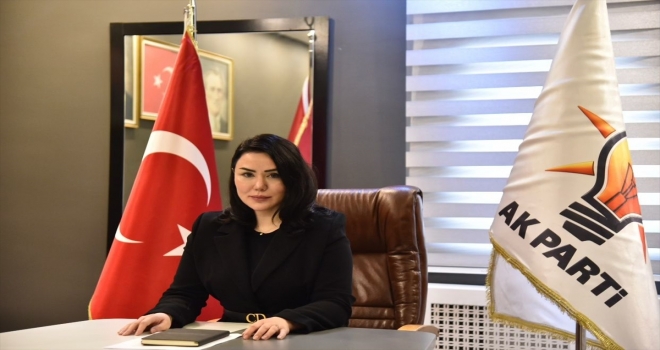 AK Parti Eskişehir Yerel Yönetimler Başkanı Pınar Turhanoğlu Gücüyener, ESKİ yönetimini eleştirdi