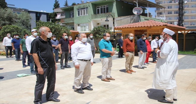 Antalya'da İsrail'in Filistin'e yönelik saldırıları protesto edildi