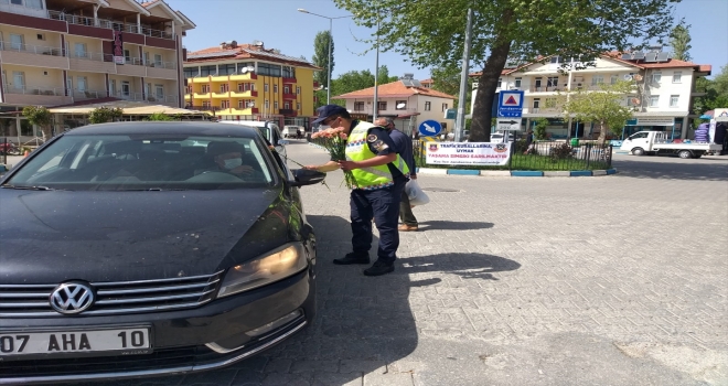 Antalya'da Karayolu Trafik Haftası dolayısıyla etkinlikler düzenlendi