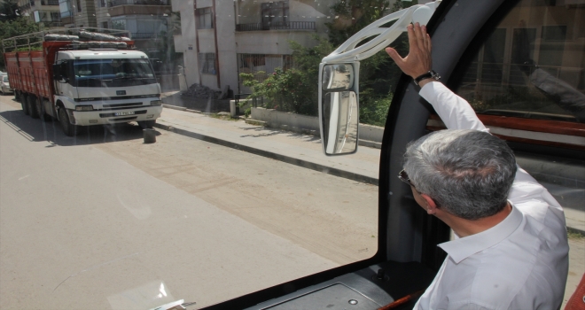 Başkan Tuncer Kaplan, otobüs ile şehir turu yaparak halkın Ramazan Bayramını kutladı