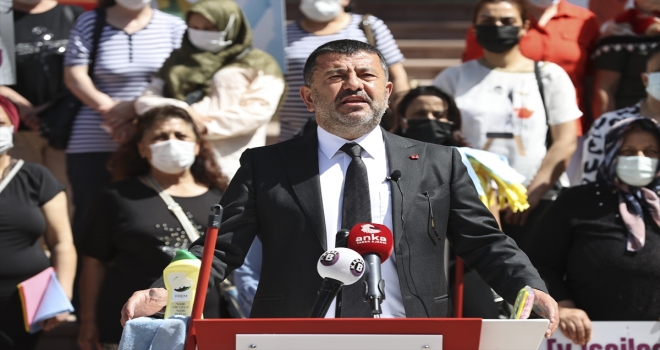 CHP Genel Başkan Yardımcısı Ağbaba, ev işlerinde çalışan kadınlarla basın toplantısı düzenledi: 
