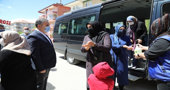 Çubuk Belediyesinden şehit annelerine 