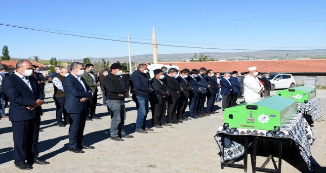Serinlemek için baraj gölüne giren 2 çocuğun cesedi bulundu